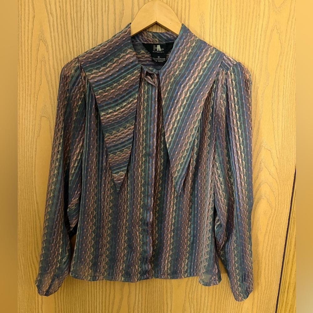 HAPPY LEGS INC. Retro Tie-Neck Geometric Multicolor Long Sleeve Blouse Size 6